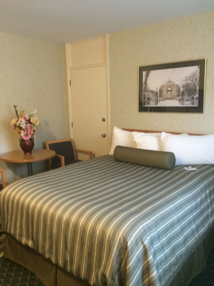 ทราเวลลอดจ์ บาย วินด์แฮม วินนิเปก อีสต์ Hotel วินนิเพก ภายนอก รูปภาพ