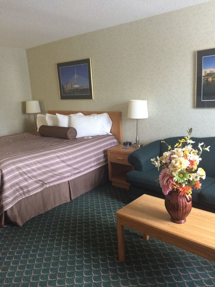 ทราเวลลอดจ์ บาย วินด์แฮม วินนิเปก อีสต์ Hotel วินนิเพก ภายนอก รูปภาพ